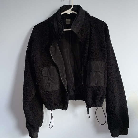 🎈HOST PICK🎈Sherpa Jacket Large - Picture 2 of 11